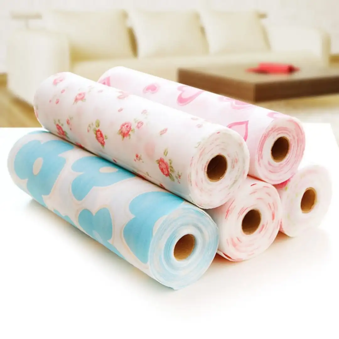 Dining Table Paper Rolls Application